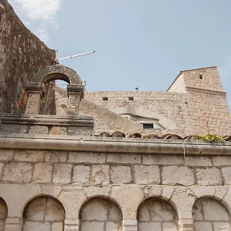 Casa De Mateo Ellias *