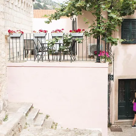 Casa De Mateo Ellias Διαμέρισμα *