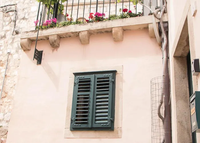 Casa De Mateo Ellias 公寓 *