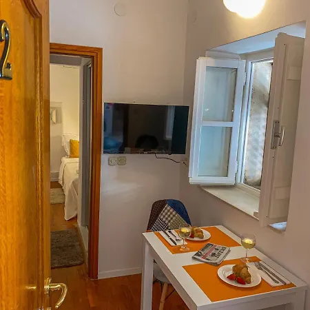 Apartamento Casa De Mateo Ellias *